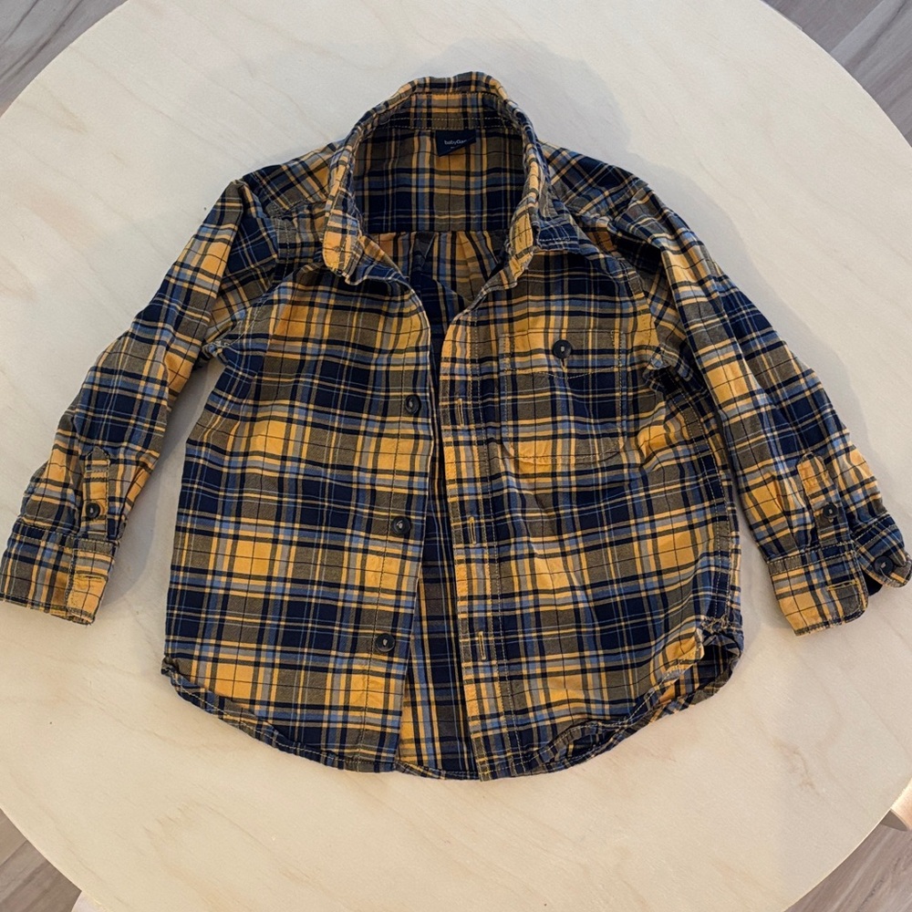GAP Yellow and Navy Blue Plaid Button Down Shirt